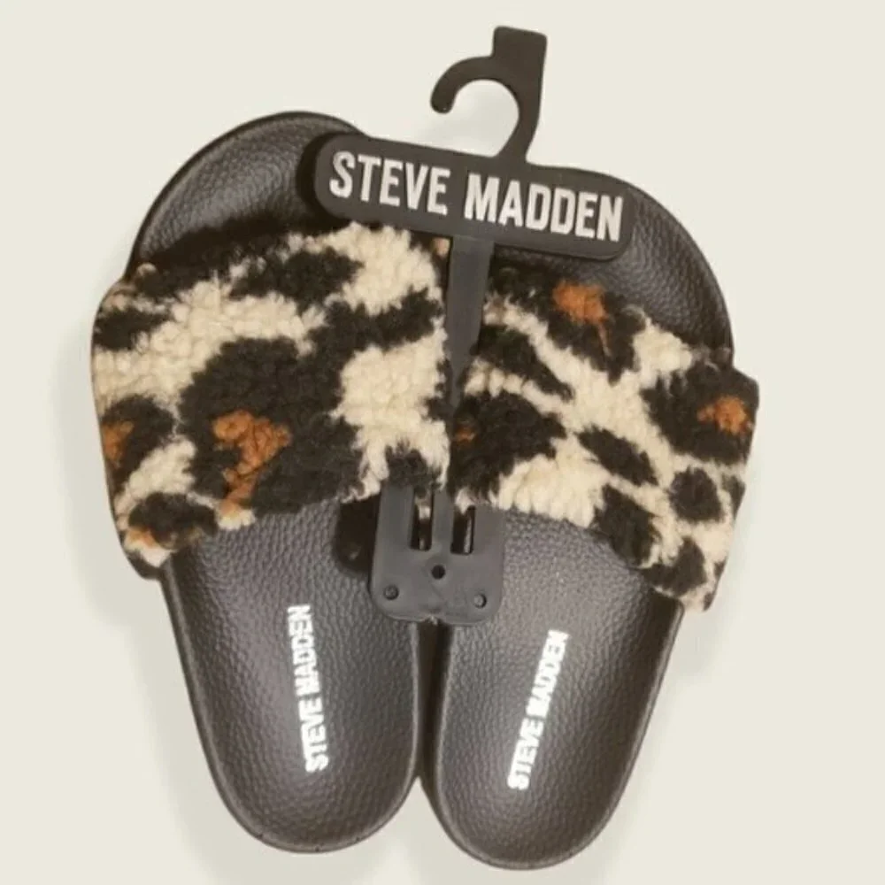 Steve Madden Faux Fur slides Girl s 1 animal print